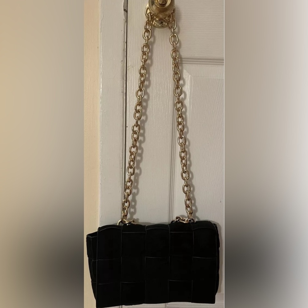 B. BELLA black faux suede woven shoulder bag gold chain NWT